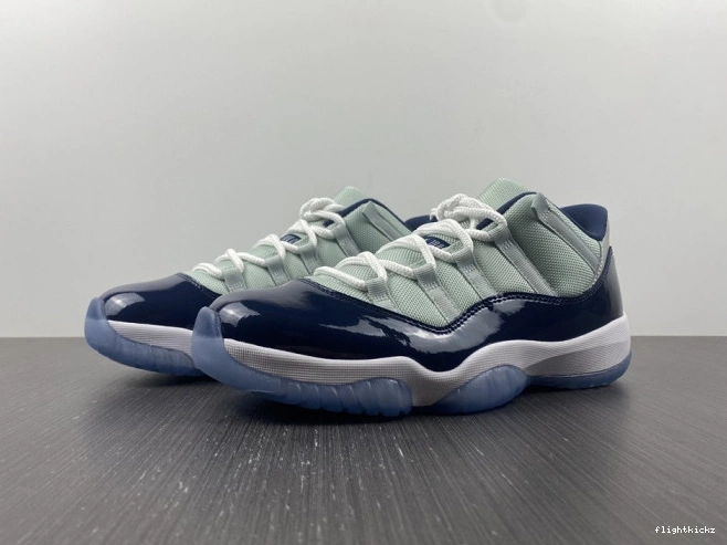 Jordan 11 Low Georgetown Retro 528895-007 Air 0925
